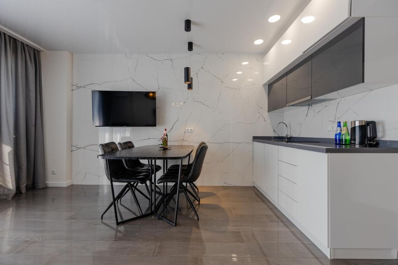 The Spot Apartments - Orbi Beach Tower Batumi Exterior foto